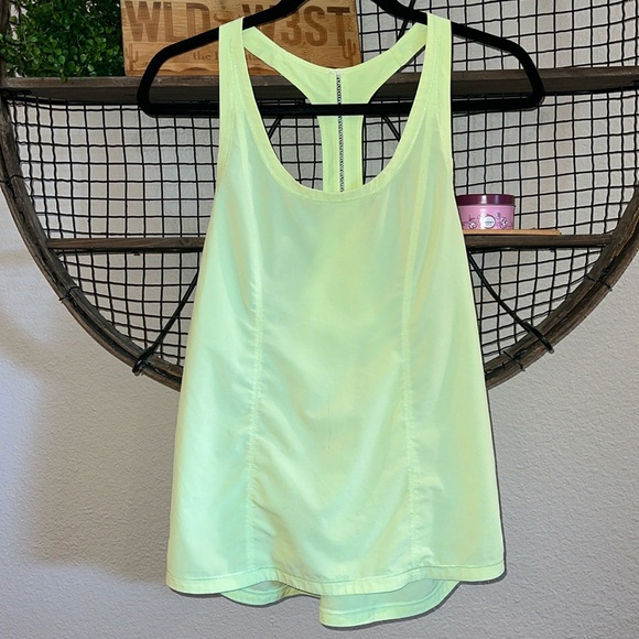 Lululemon Lightened Up Singlet - Picture 2 of 13